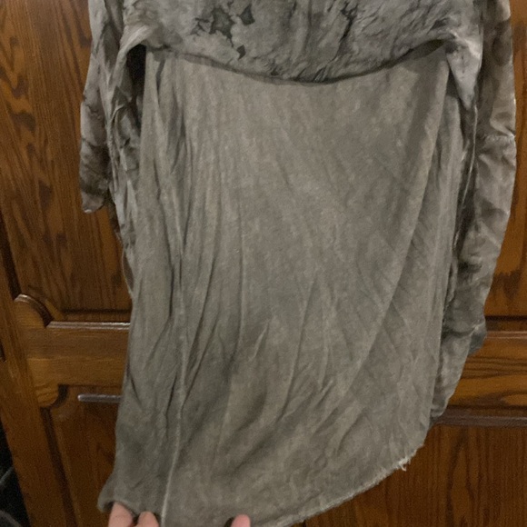 Beautiful black and gray Bella amour floaty top with built-in top - Picture 3 of 4